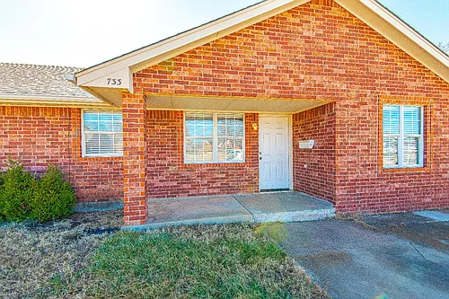 733 N Norman Ave #1 Photo 1