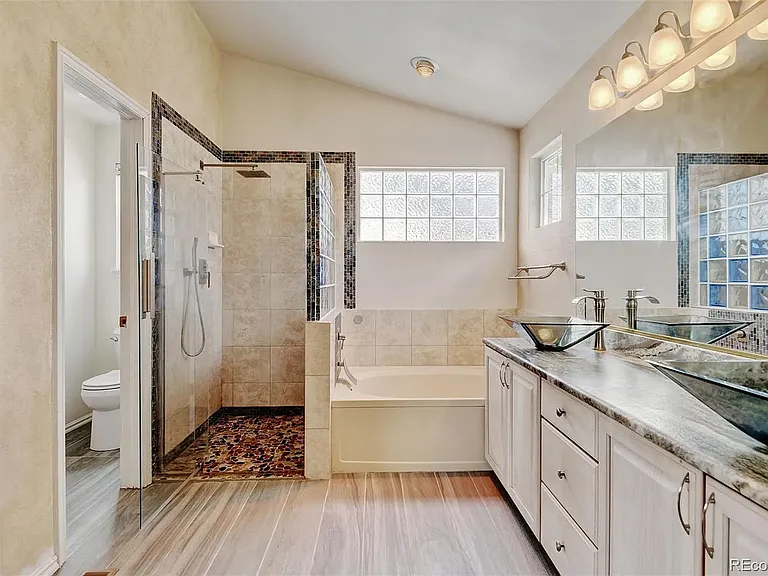 2588 E 116th Ave — Photo 38