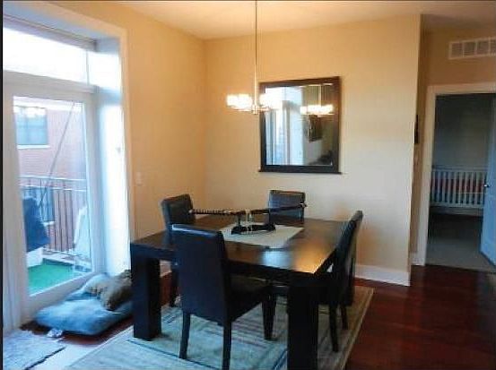3rd image of 2740 W Armitage Ave APT 306