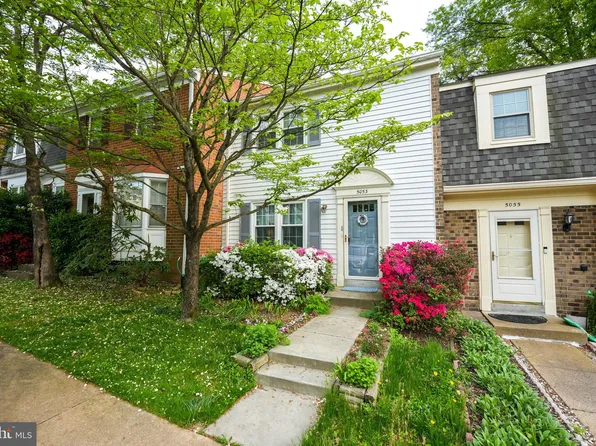 5053 Head Ct, Fairfax, VA 22032