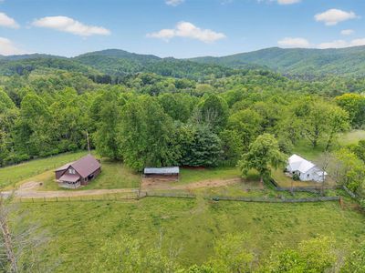 2875 Sylvatus Smith Rd, Hillsville, VA, 24343