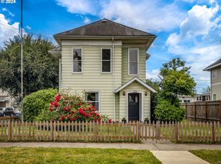 200 W 2nd St, Newberg, OR