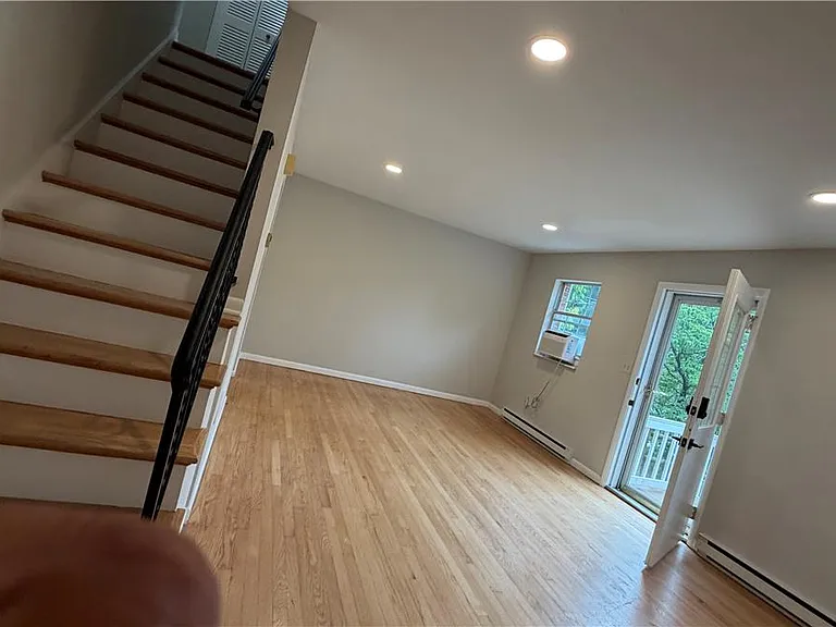 1809 Frankenfield St — Photo 11