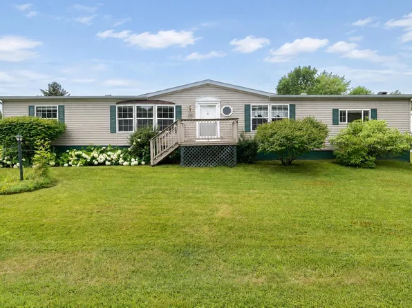 611 Meadowbend Road, Williston, VT 05495