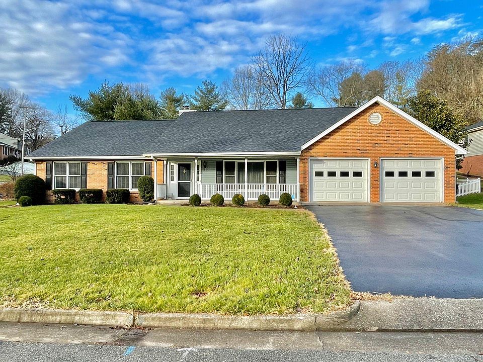 1st image of 3529 Dogwood Ln SW