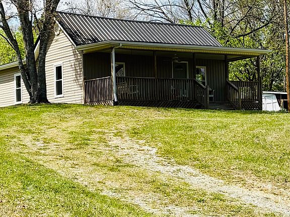 2nd image of 647 Coolidge Rd
