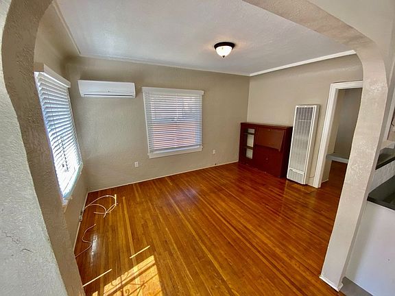 5th image of 4521 Park Blvd #4531