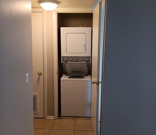 4th image of 5943 E 33rd Ct