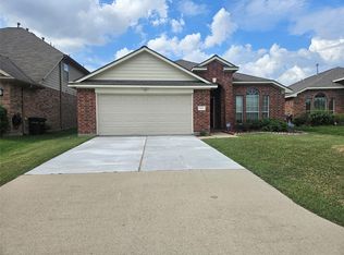 9610 Sunflower Bluff Ln, Houston, TX 77064