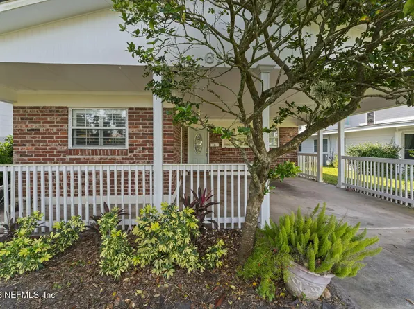 618 8th Ave N, Jacksonville Beach, FL 32250