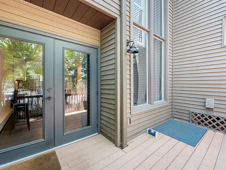 350 Arapahoe Ave #16 — Photo 2