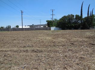 726 N Peach Ave, Fresno, CA