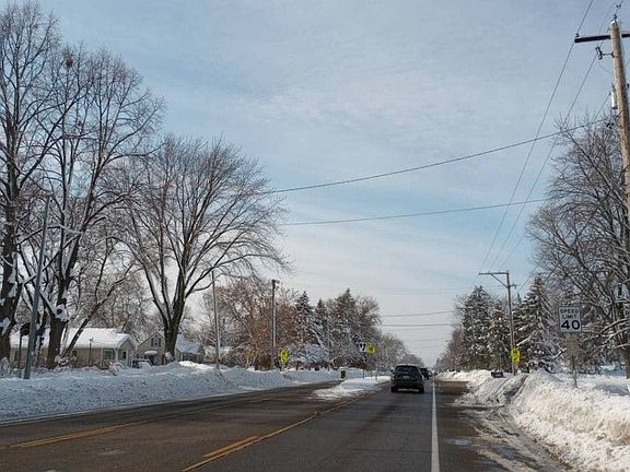 5th image of 2203 County Road East E