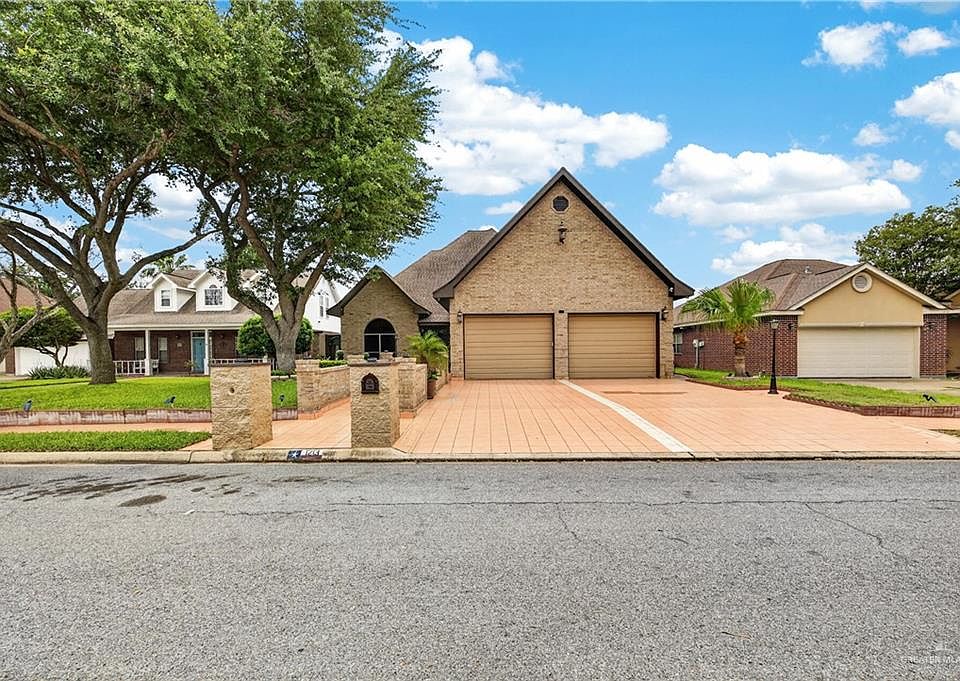 1st image of 1213 Heron Ct