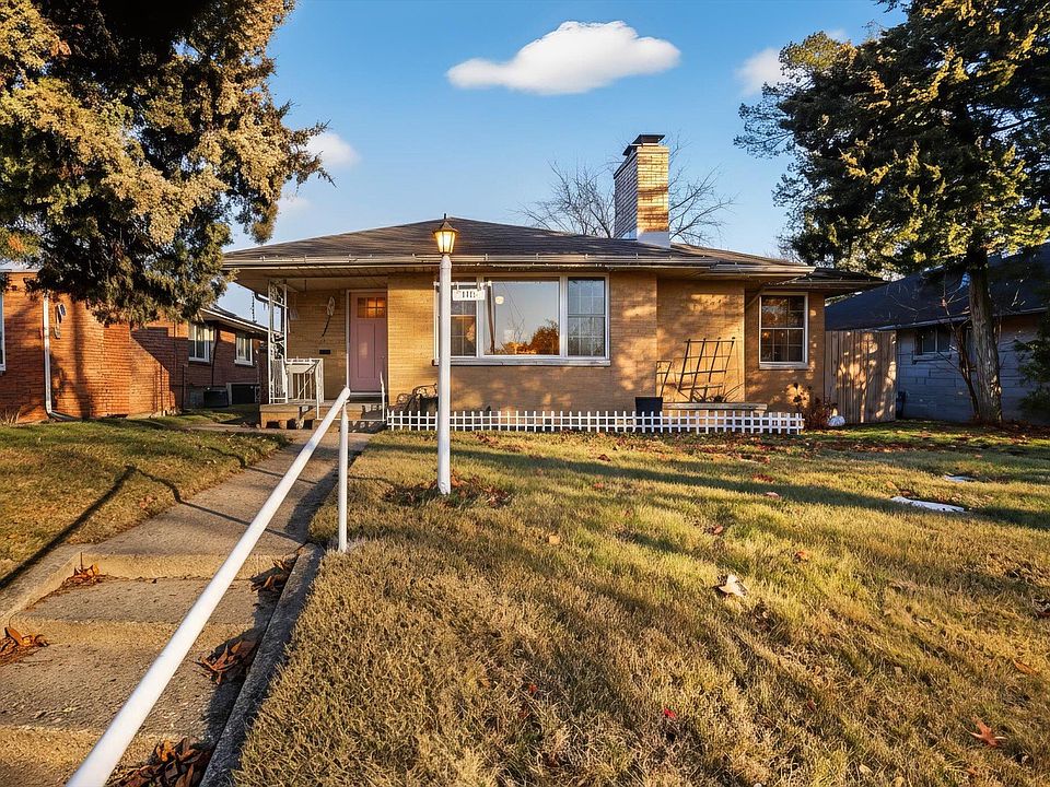 1st image of 206 N Coquillard Dr