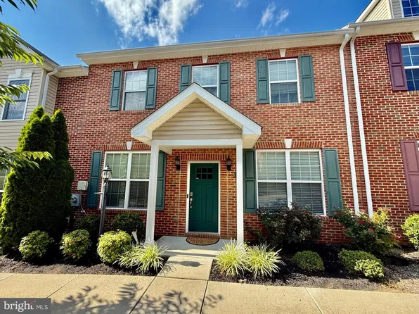 45 Hibiscus Ct, La Plata, MD 20646