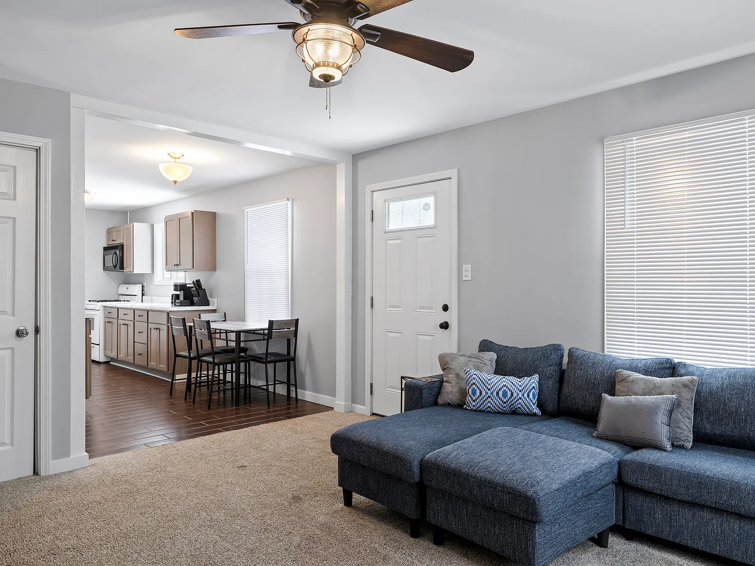 3 bed, $2,500 — Photo 3