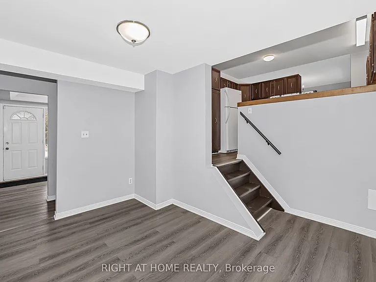 1864 Manotick Station Rd — Photo 14