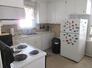16 Howard St #A1, Newport, RI 02840