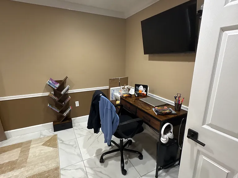 199 SE Crosspoint Dr — Photo 11