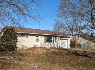 202 W Ann St, San Pierre, IN 46374