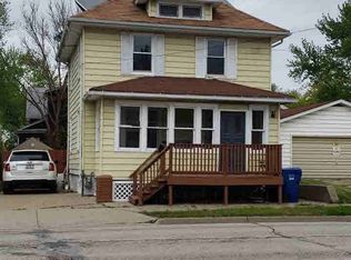 1021 19th Ave, Moline, IL 61265