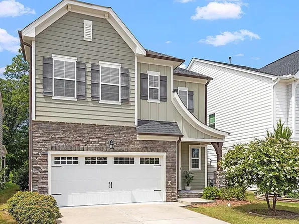209 Baywind Dr, Cary, NC 27513