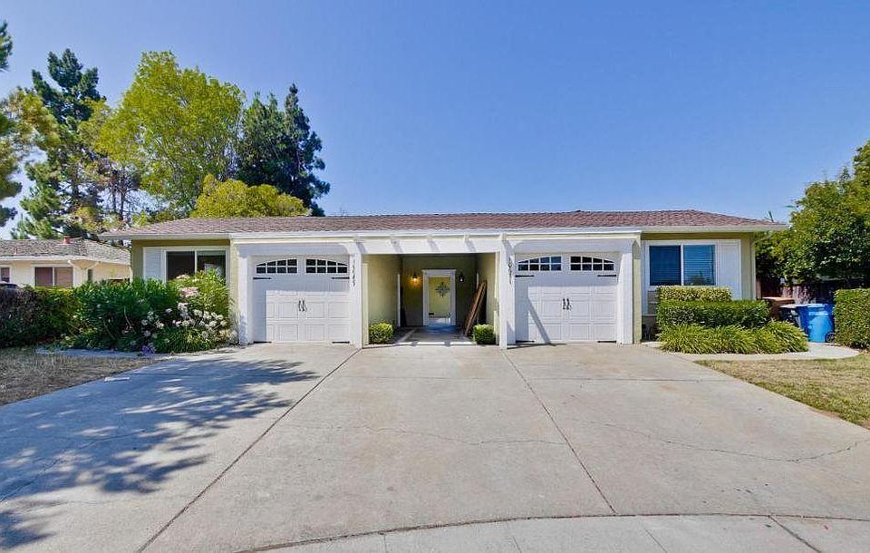 1st image of 10671 Hale Pl