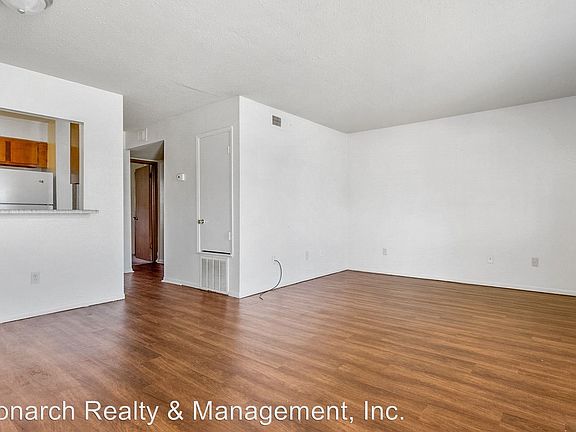 3rd image of 7200 Jewella Ave APT 301