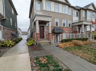 2500 Hill Rise Ct #121, Oshawa, ON L1L 0M6