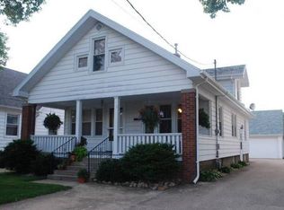 618 1st Ave W, Dyersville, IA 52040