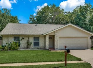 1211 Wroxton Way, Round Rock, TX 78664