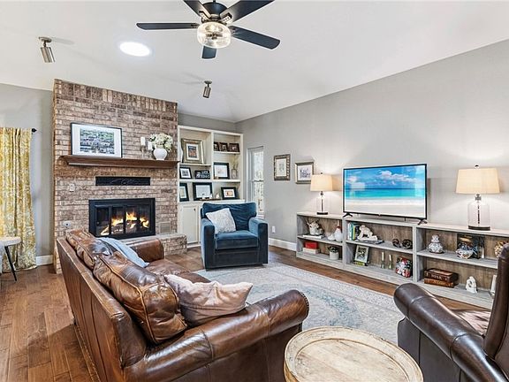 5th image of 1731 Cypress Rapids Dr
