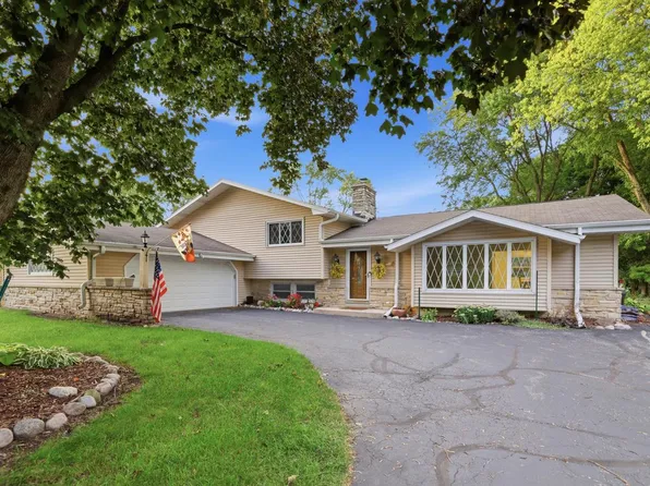 16200 Tomahawk TRAIL, Brookfield, WI 53005