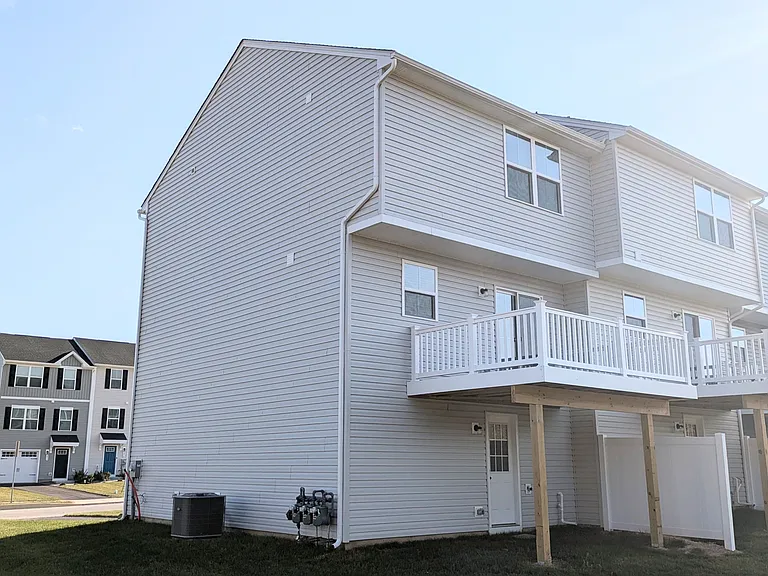 289 Hamilton Ln — Photo 17
