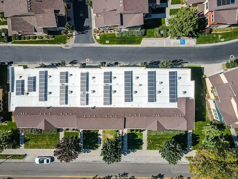 11216 S Summer Heights Dr W — Photo 38