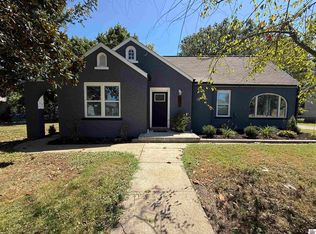 307 3rd St, Hazel, KY 42049