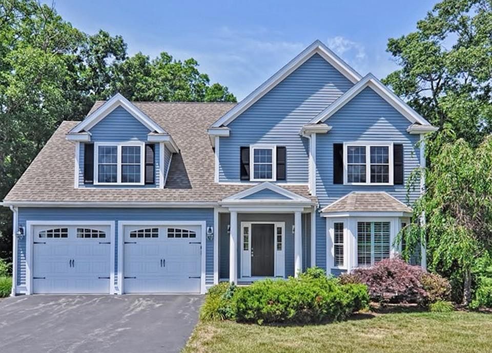 1st image of 22 Canterberry Ln