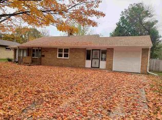 3211 Highcrest Rd, Rockford, IL 61107