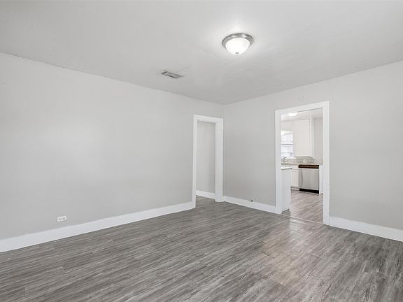 3rd image of 4104 Gordon St