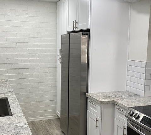 5th image of 4260 N 82nd St