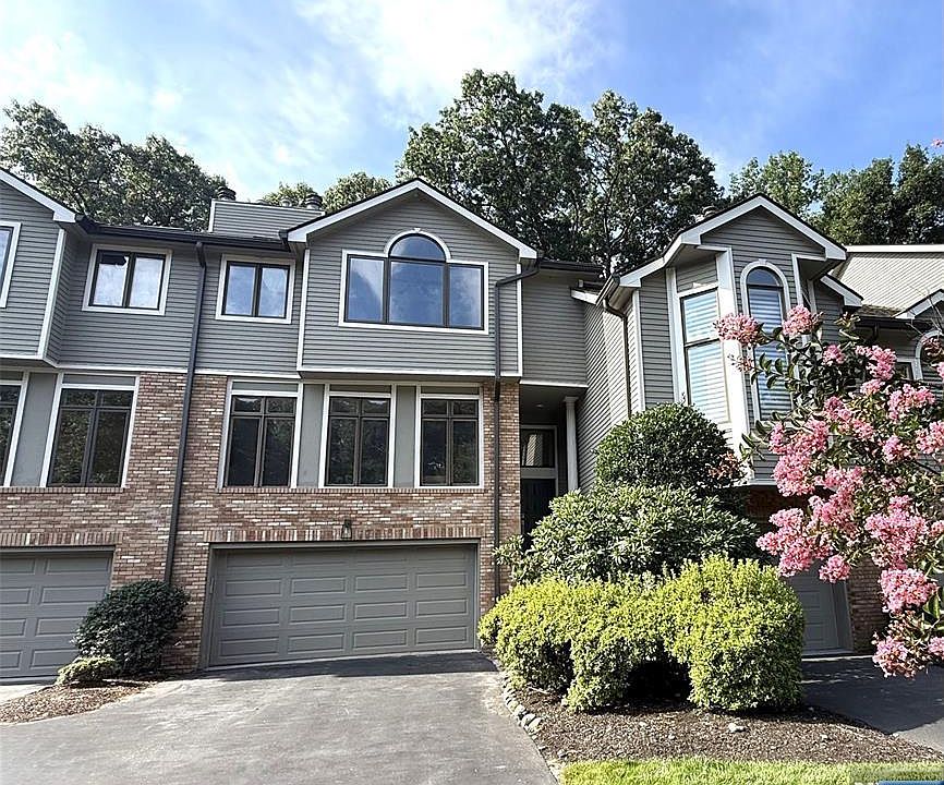 1st image of 20 Lakeview Drive