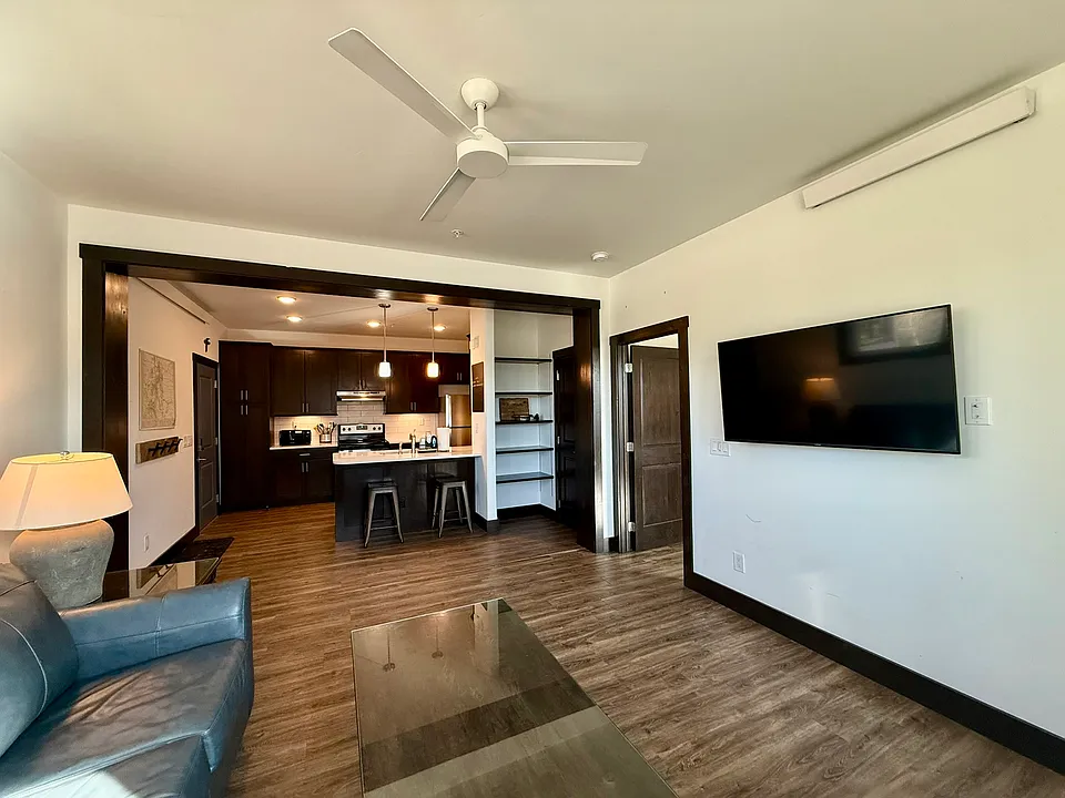 106 E Jasper Ave #103