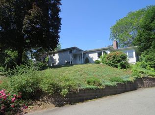 145 Mountain View Dr, Holyoke, MA 01040