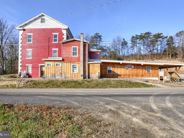 3095 Turkey Valley Rd, Mount Pleasant Mills, PA 17853