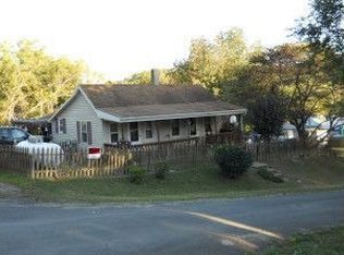 205 8th St, Rushville, MO 64484