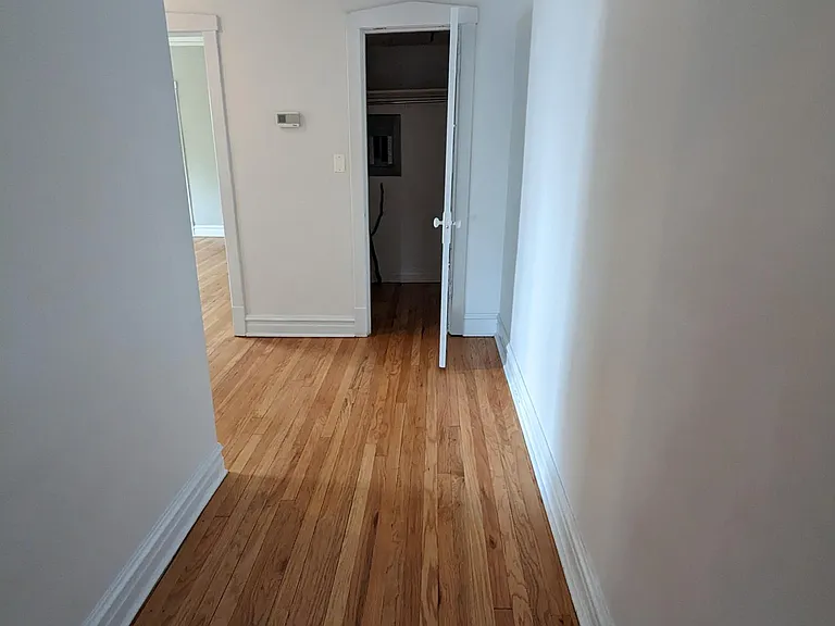 3024 W Addison St #3 — Photo 9