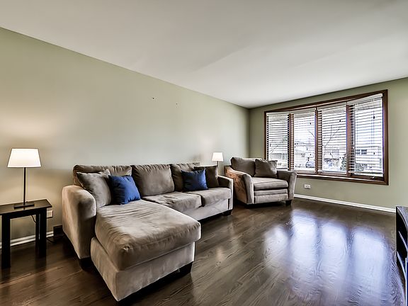 5th image of 10515 S Lavergne Ave