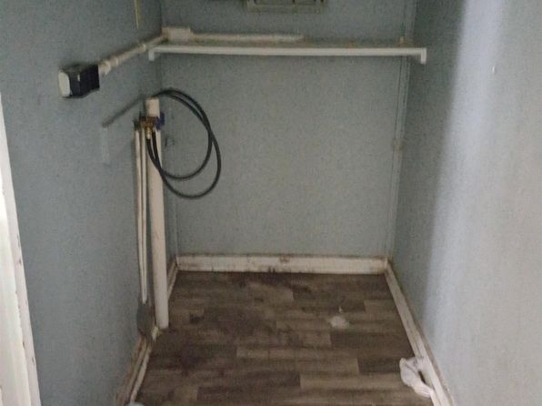 wichita-kansas-443609268 picture