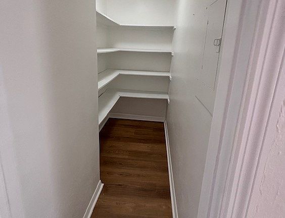 3rd image of 4912 York St APT 3